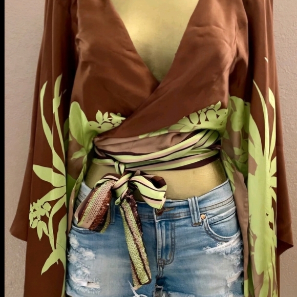 Victoria's Secret Brown and Green Wrap Top - Picture 5 of 10
